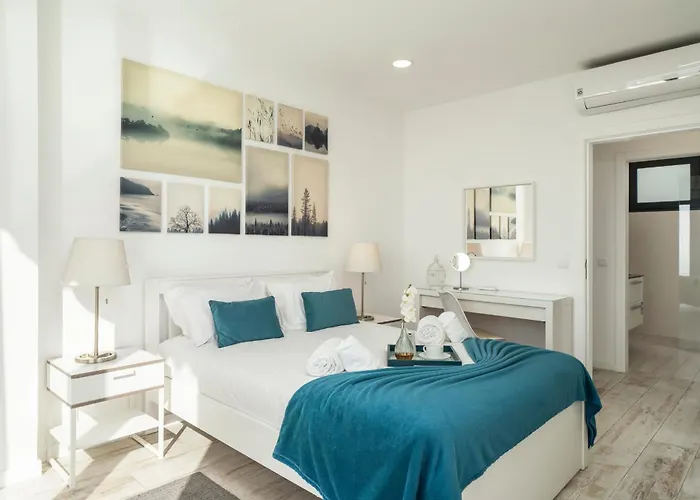 Ourmadeira - Monte White House Vila *