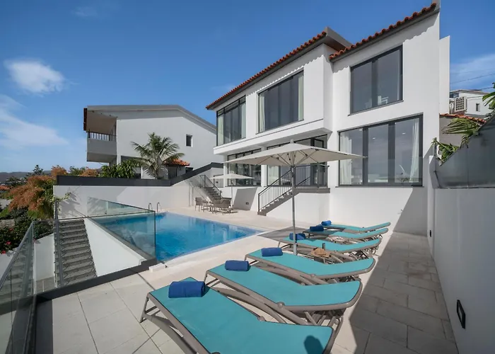 Ourmadeira - Monte White House 푼샬