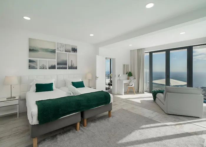 Ourmadeira - Monte White House