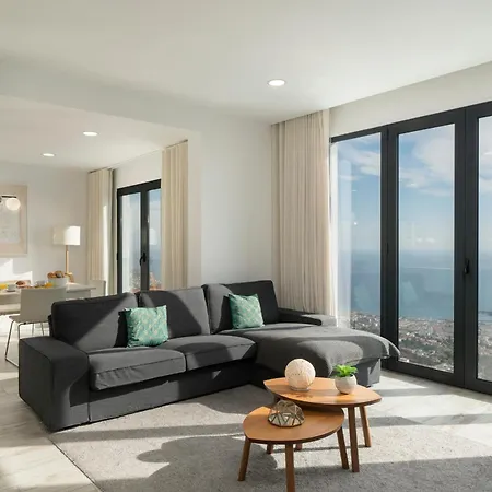 Ourmadeira - Monte White House 푼샬